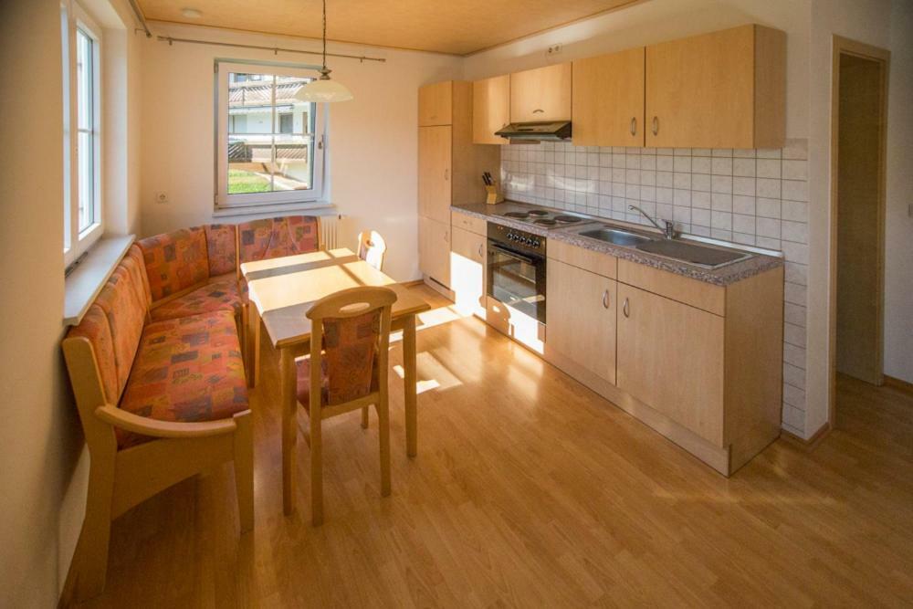 Ferienhaus Regina Walkertshofen Kültér fotó